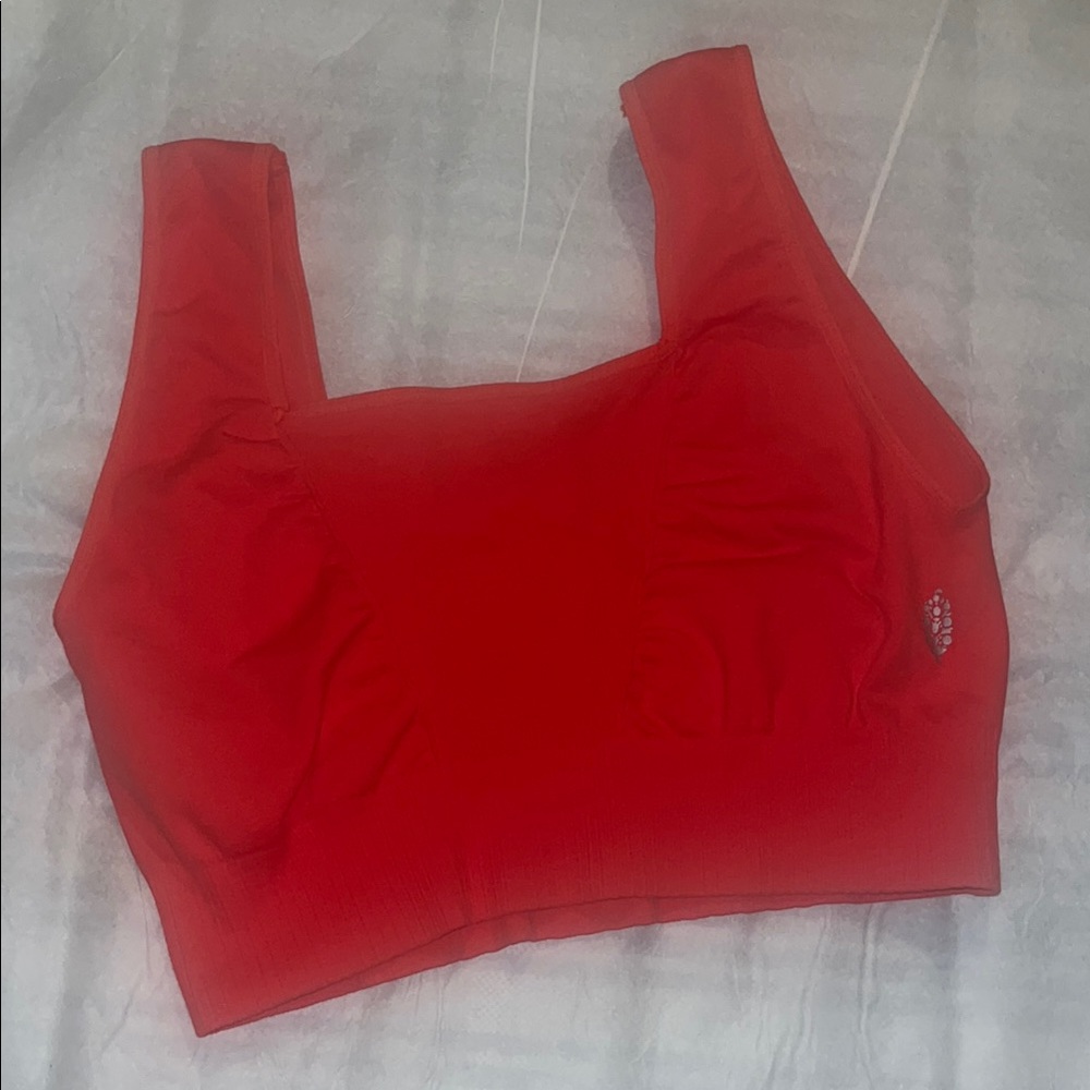 Free people active top